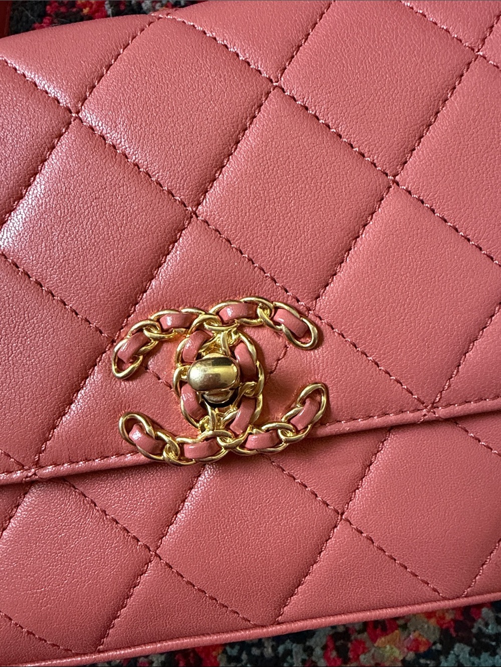 Chanel Rose Quilted Lambskin Chain Infinity Shoulder Bag - Picture 3 of 9